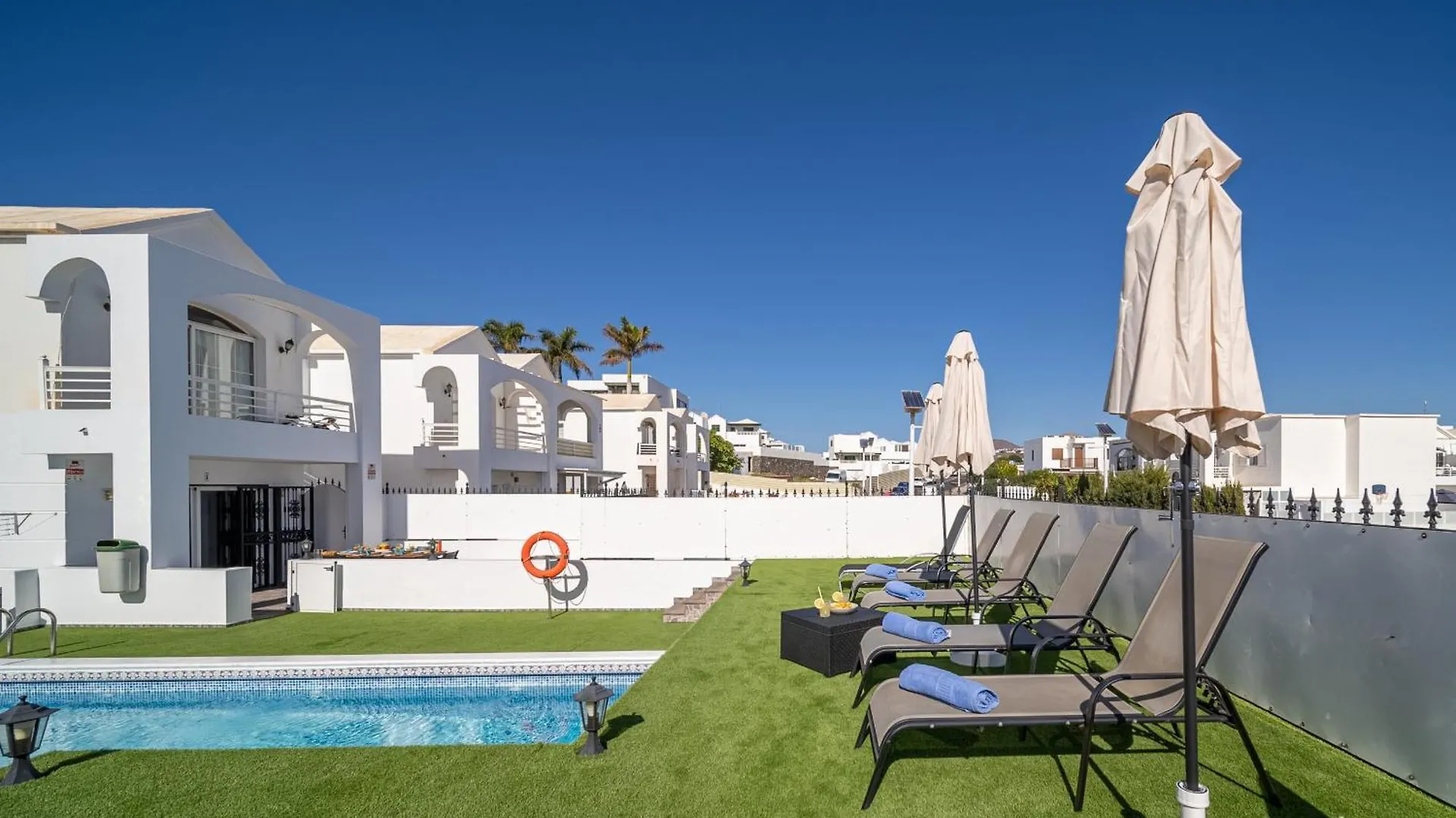 Casa Monash Apartment Puerto del Carmen  0*, Puerto del Carmen (Lanzarote)
